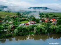 Proprietate pe malul Mureșului – Stâna de Mureș