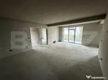 Apartament 4 camere, semifinisat cu garaj si boxa, zona Brad