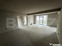 Apartament 4 camere, semifinisat cu garaj si boxa, zona Brad