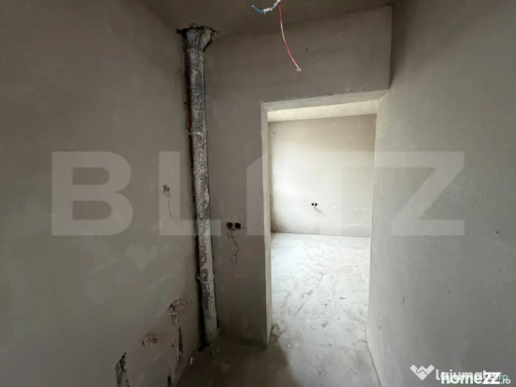 Apartament 4 camere, semifinisat cu garaj si boxa, zona Brad - Zalau (Salaj)