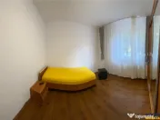 Decomandat, loc parcare, zona Grivitei, Brasov 
