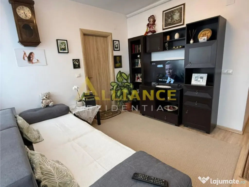 Apartament 2 camere semdecomandat ~ Cartierul Solar