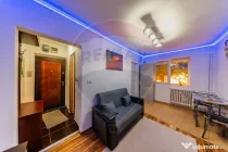 Apartament cu 2 camere de închiriat în zona Intim