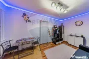 Apartament cu 2 camere de închiriat în zona Intim 