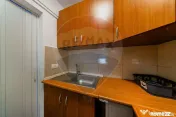 Apartament cu 2 camere de închiriat în zona Intim