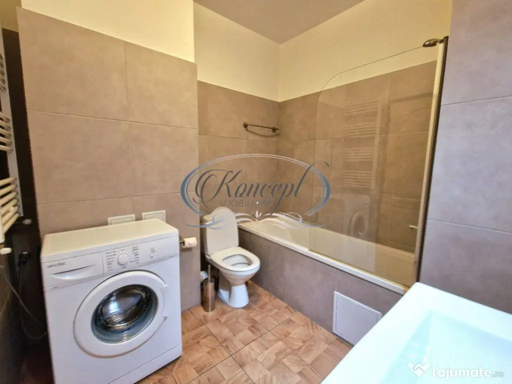 Apartament cu garaj, pet friendly in Park Lake