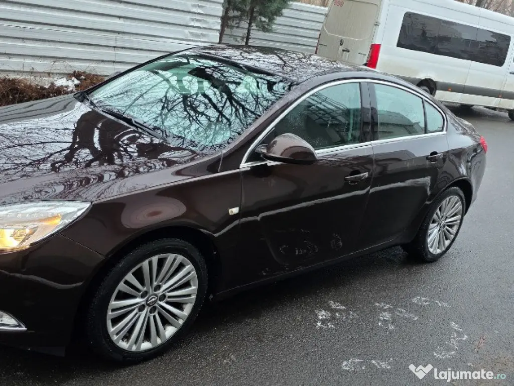 Opel insignia 2012