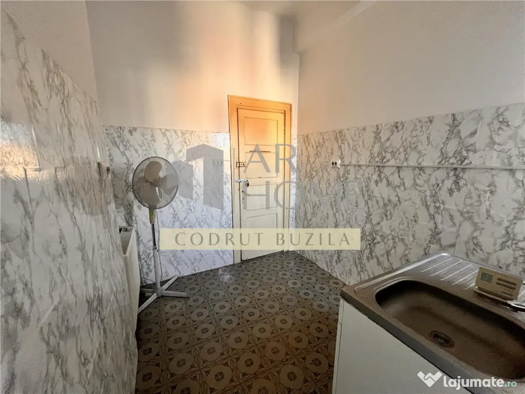 Spatiu comercial sau locuinta, ultracentral Ploiesti