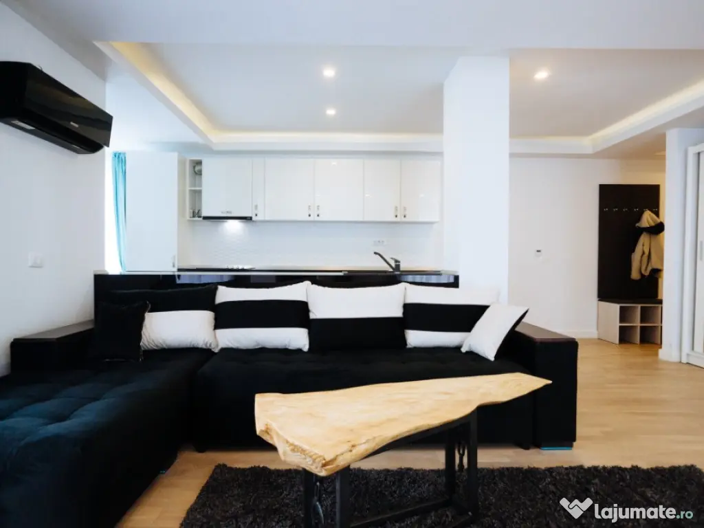 Inchiriere apartament 2 camere 74mp zona Rond OMV Pipera