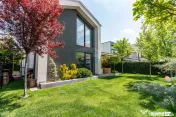 Vilă modernă în Paradisul Verde - Living spectaculos 