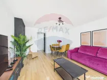 Apartament de vanzare, 3 camere ultra finisat, Bd. Unirii