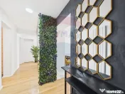 Apartament de vanzare, 3 camere ultra finisat, Bd. Unirii