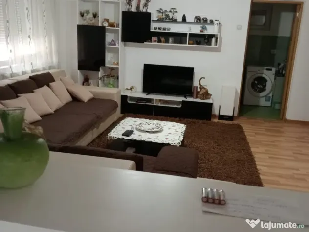 Vand casa Obreja renovata sau schimb cu apartament zona centrala + diferenta