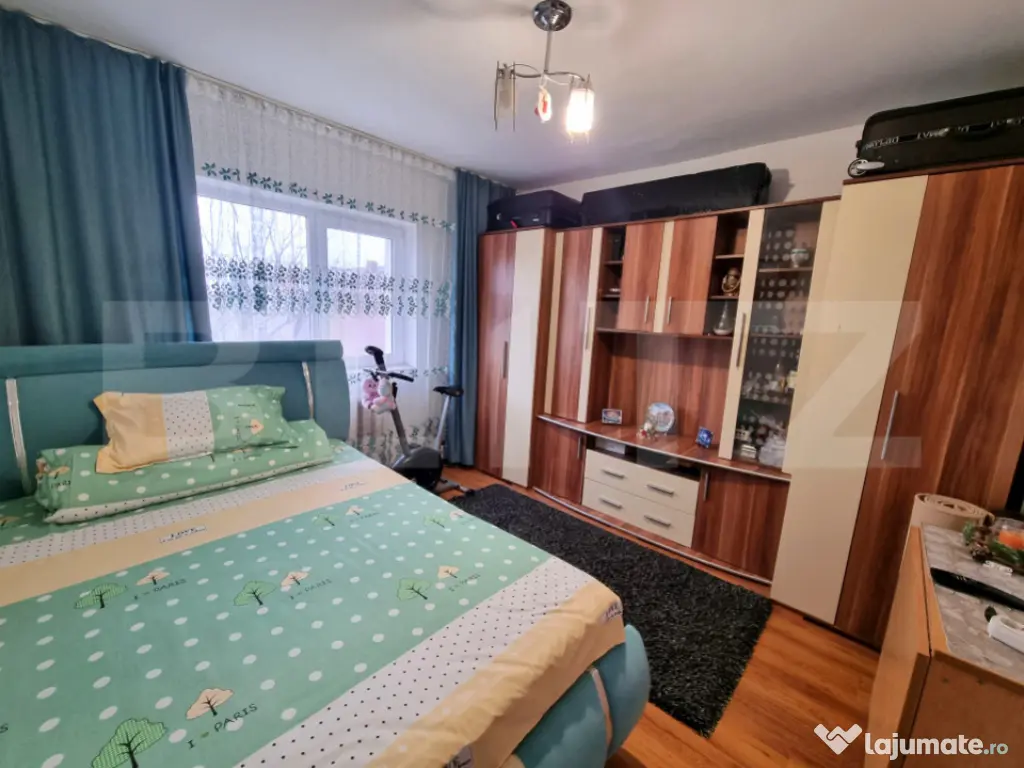 Apartament 4 camere, 90mp, decomandat, Lunca Cetatuii