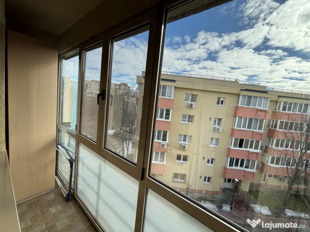 2 Camere la 200m de Mall Vitan - Bloc 2008