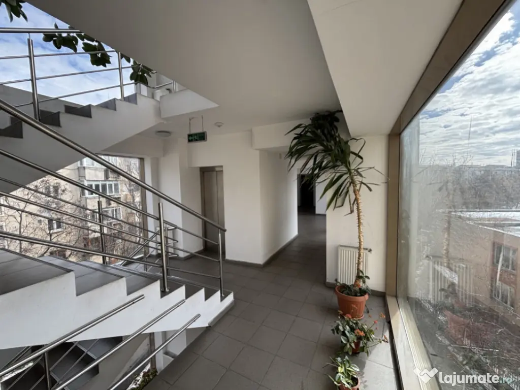 2 Camere la 200m de Mall Vitan - Bloc 2008