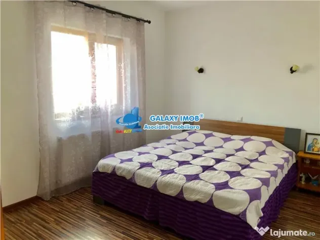 Vila individuala la cheie 4 camere Sabareni - Central