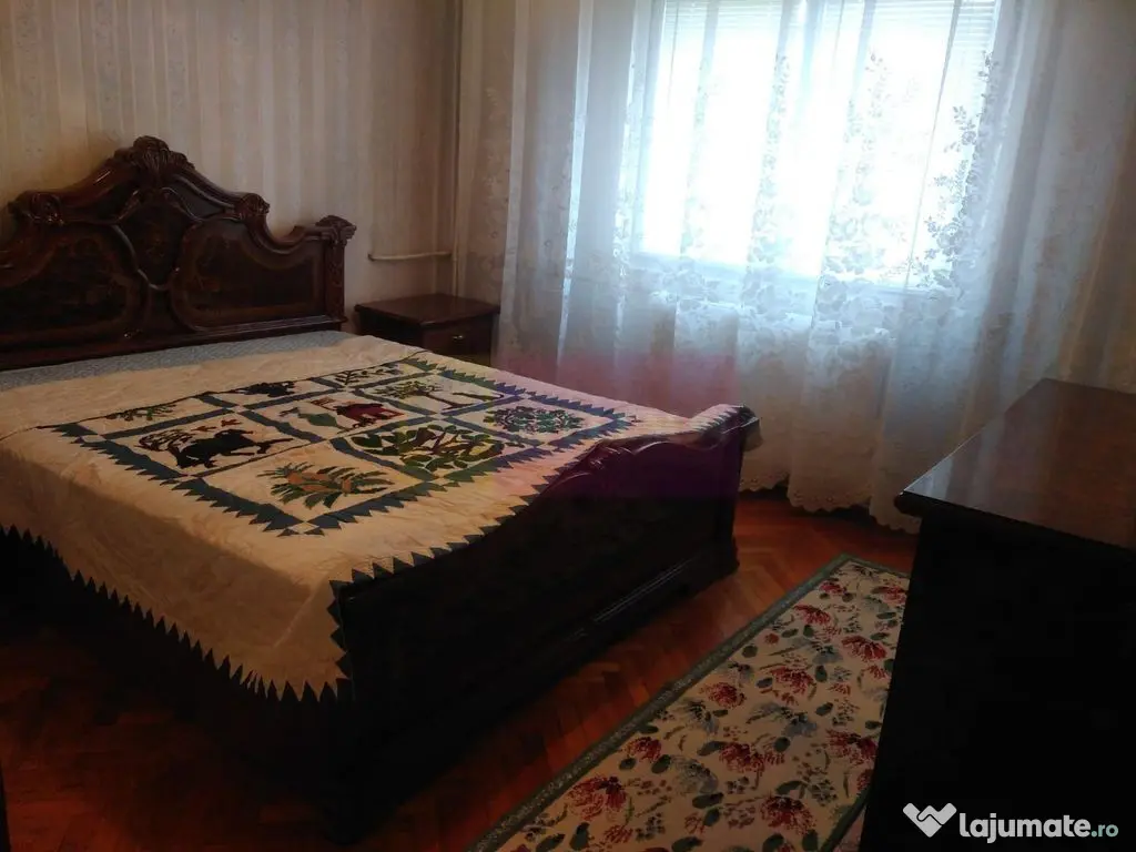 Vanzare apartament 3 camere zona Vitan Mall