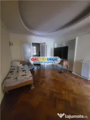Unirii apartament 7 camere,suprafata utila 198 mp,stare bun# 