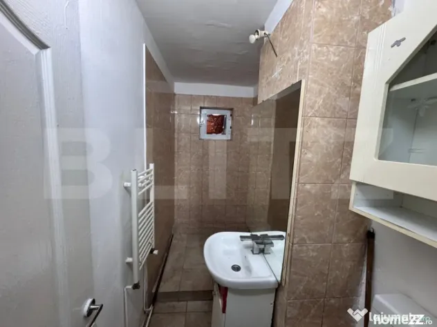 Apartament 2 camere, 36 mp, zona Micro 11
