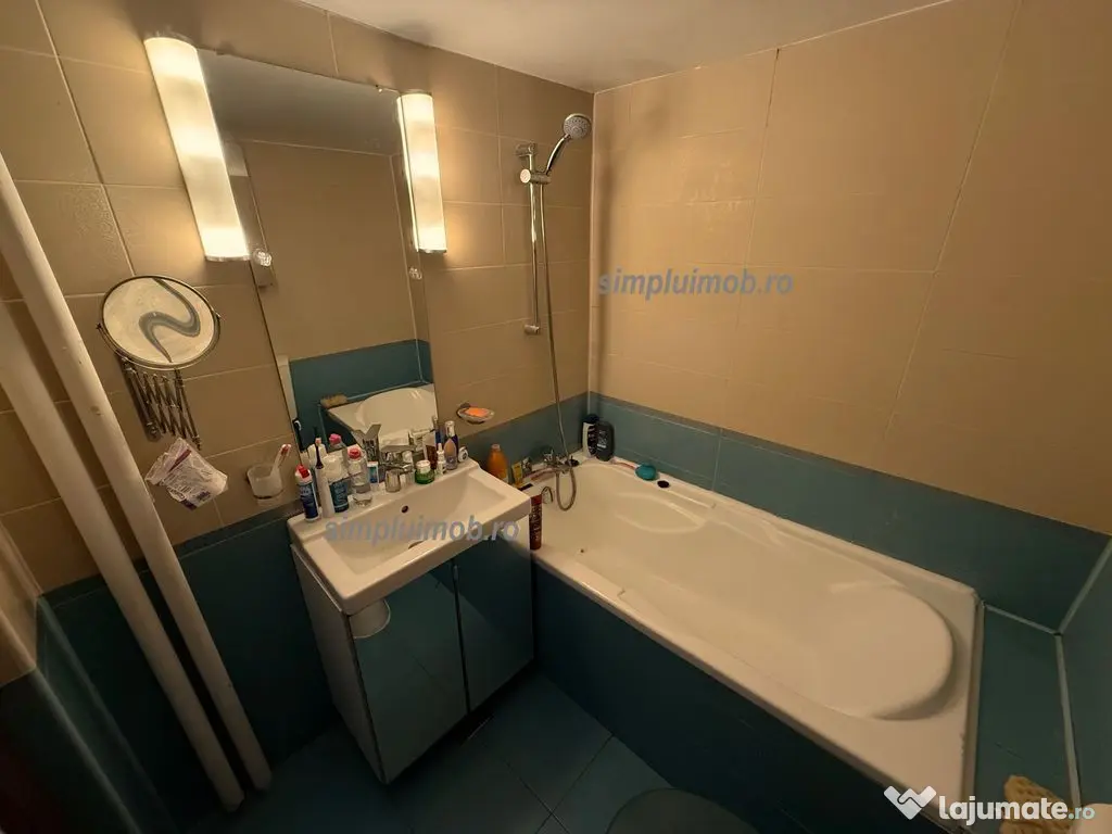 Gara de Nord Metrou superb renovat mobilat utilat