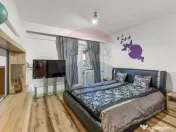 Apartament de vânzare cu 4 camere decomandat - Zona Intim 