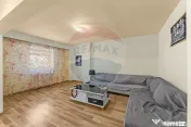 Apartament de vânzare cu 4 camere decomandat - Zona Intim 