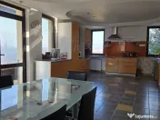 Casa in Deva, zona Zavoi 