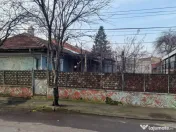 Casă cu teren generos de vânzare Zona Colentina – Carre