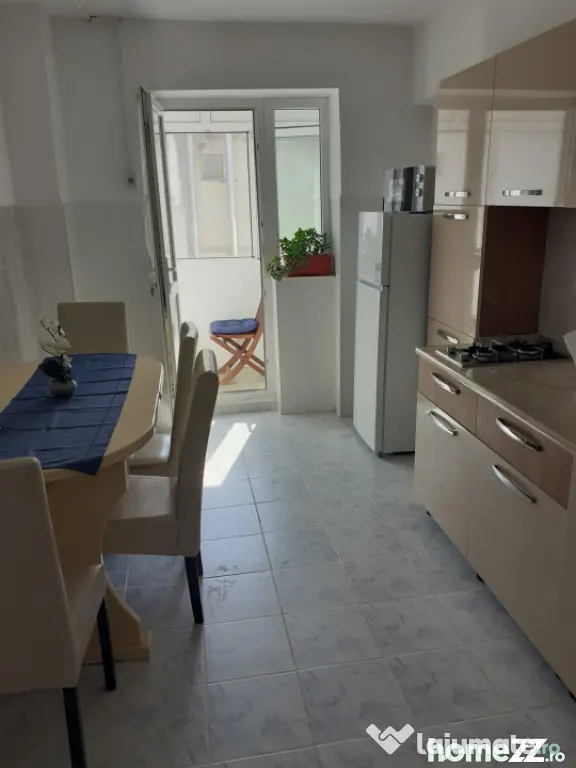 Apartament 2 camere, 51 mp, zona turistică