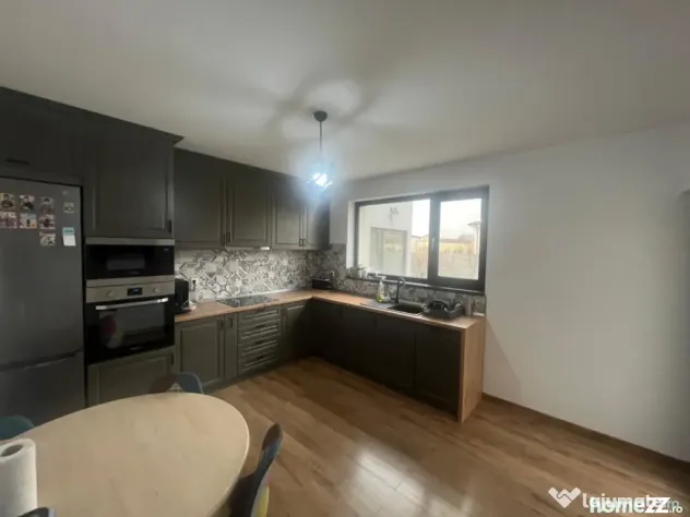 Casă modernă P+E, 150 mp utili, teren 510 mp, mobilată co - Craiova (Dolj)