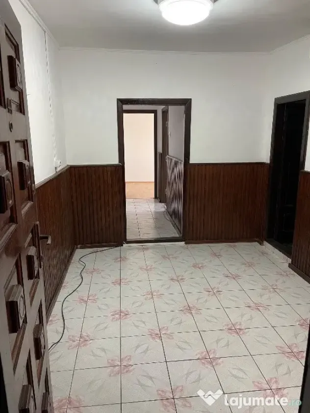 Apartament 3 camere strada Dunarii