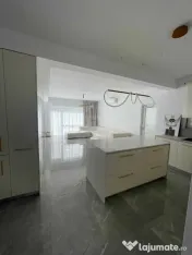 Casă nouă NELOCUITĂ, design interior premium, panouri fotovoltaice 