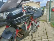 Moto Kawasaki ER6F 650 2006 – lovită dreapta – pornește