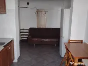 Apartament 2 camere decomandat, et. 3, Nicolina 