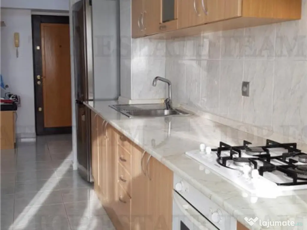 Apartament 3 camere de inchiriat in zona Dorobanti Bucuresti