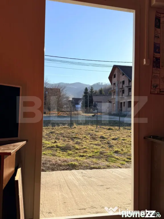 Teren intravilan de vânzare – Sâmbăta de Sus +4 ATV-URI