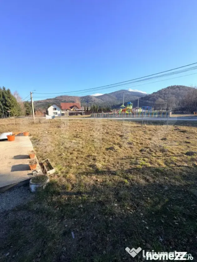 Teren intravilan de vânzare – Sâmbăta de Sus +4 ATV-URI