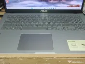 Laptop Asus VivoBook i7-8560U 1.8GHz, Ram 8GB, SSD 250GB