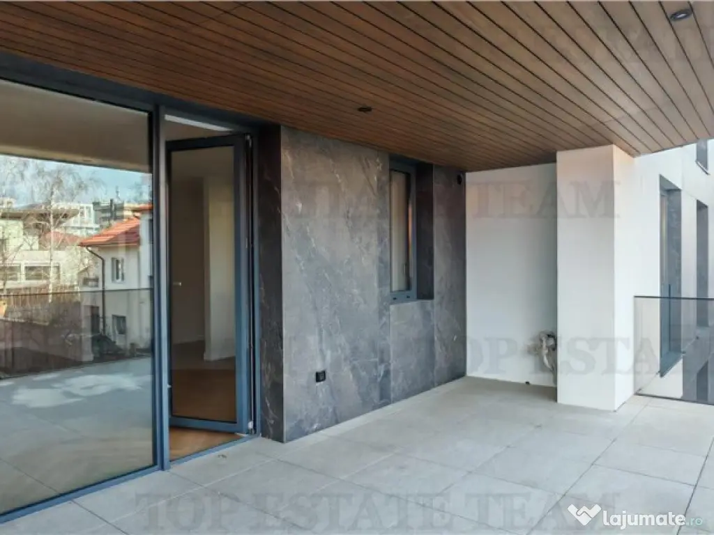 Apartament de 4 camere, cu finisaje premium, 160mp, 2bai, 2