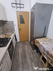 Apartament de 2 camere ( Bloc anvelopat )-Brasovul Vechi 