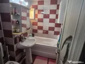 Apartament 3 camere-Podu Ros-Liceul Emil Racovita 
