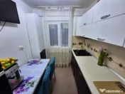 Apartament 3 camere-Podu Ros-Liceul Emil Racovita 
