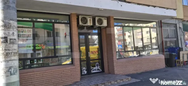 Spațiu comercial, 82 mp, zona Micro 11