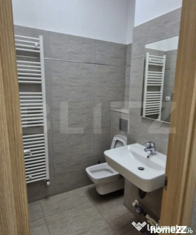 Spațiu comercial, 82 mp, zona Micro 11