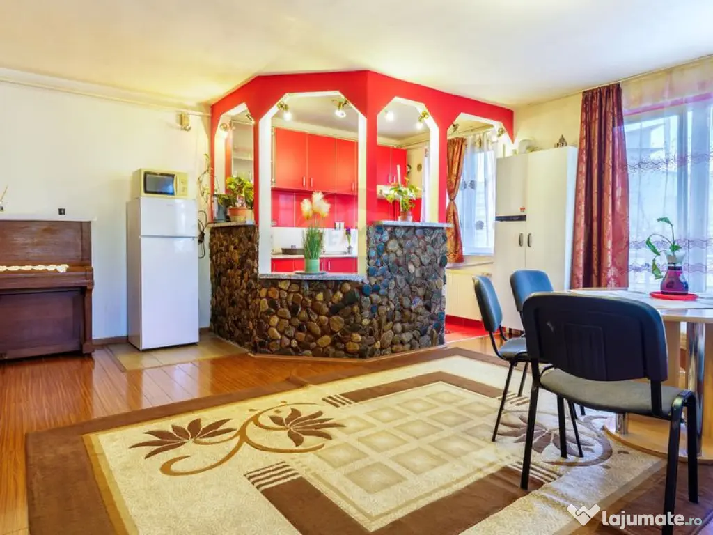 Apartament de vanzare, 2 camere, Str. Florilor Nr.186, Fl...