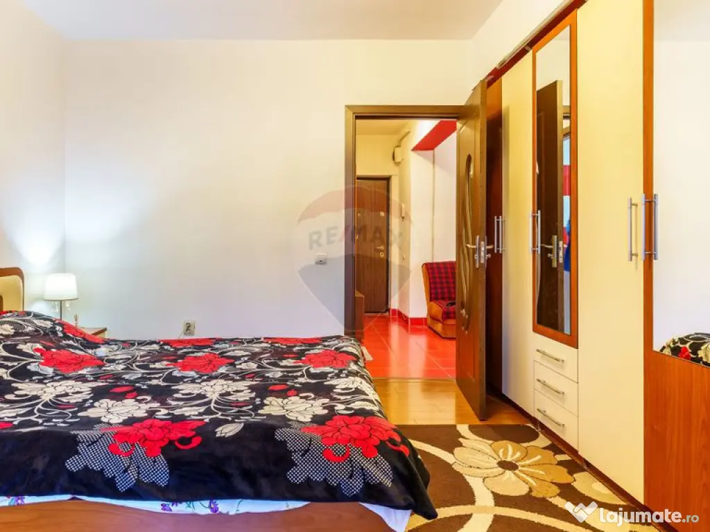 Apartament de vanzare, 2 camere, Str. Florilor Nr.186, Fl...