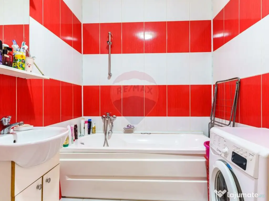 Apartament de vanzare, 2 camere, Str. Florilor Nr.186, Fl...