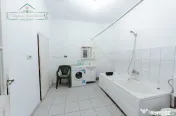 Casa cu 3 camere, zona Gradiste, Arad 