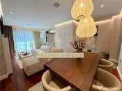 Apartament 3 camere alcatuit din 2 ap de 2 camere unite,Ploi 